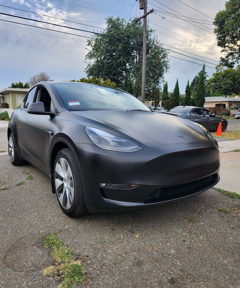 Vehicle wrap by The Lions Kings Car Wraps