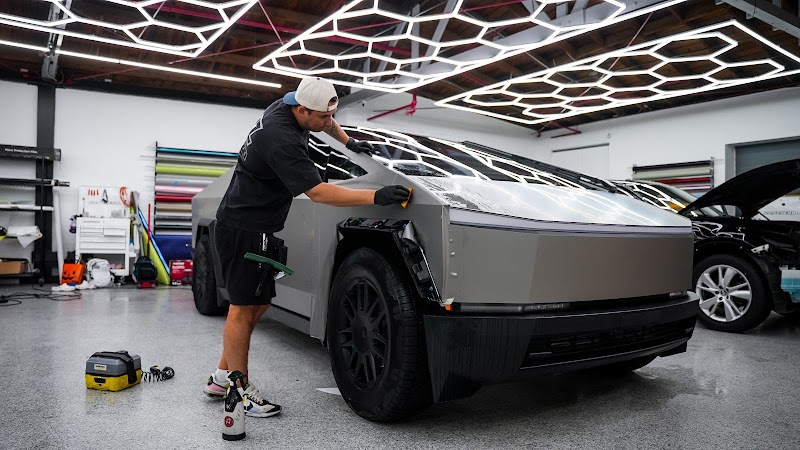 Vehicle wrap by Az Wraps: PPF & Car Wrap