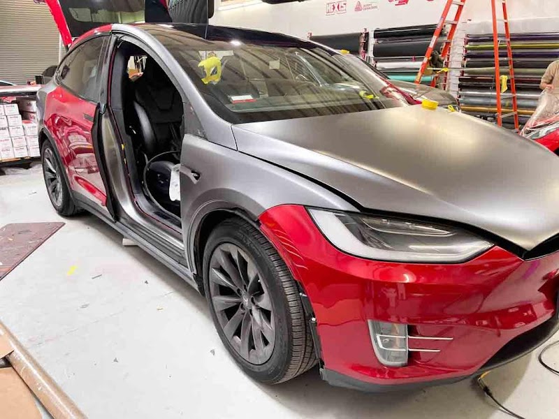 Vehicle wrap by Graphix Lab Llc.