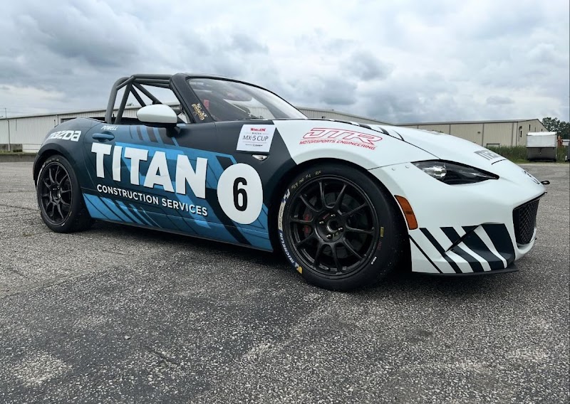 Vehicle wrap by B-wrapped