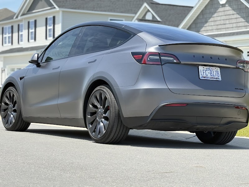 Vehicle wrap by Jlv Wraps