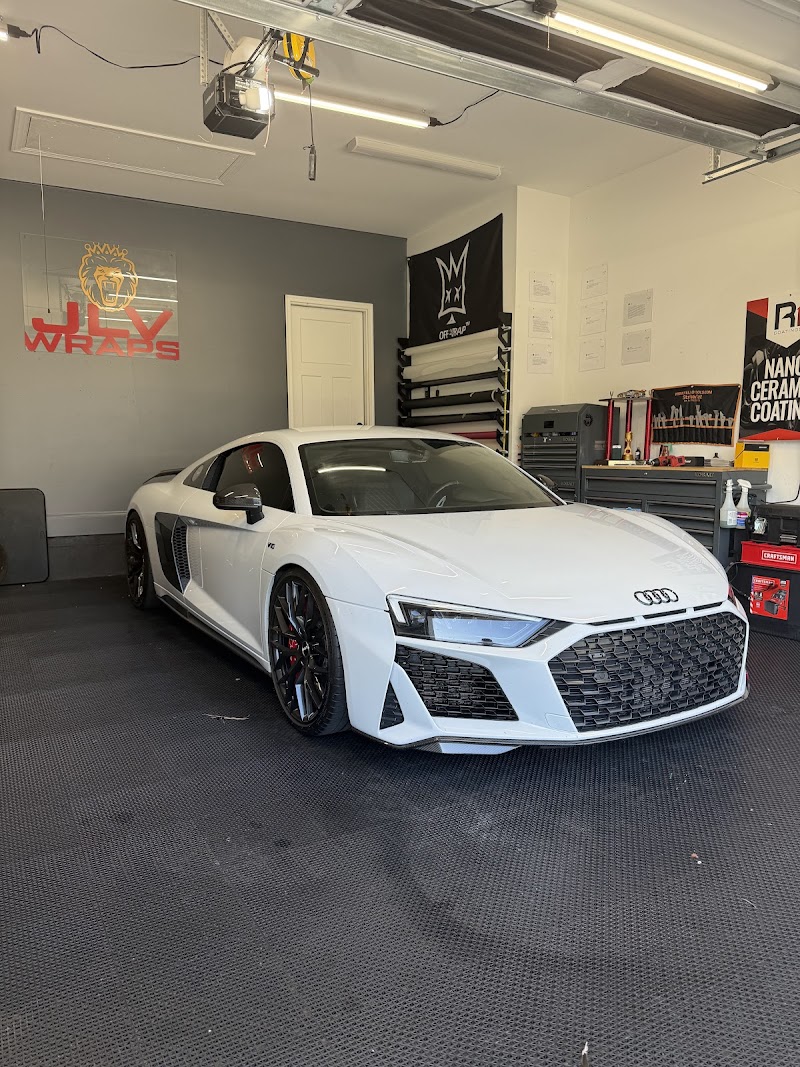 Vehicle wrap by Jlv Wraps