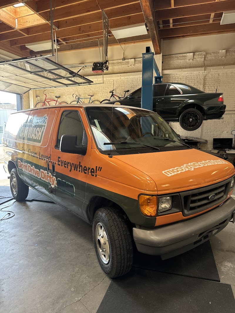 Vehicle wrap by Prime Customs & Vehicle Wrap