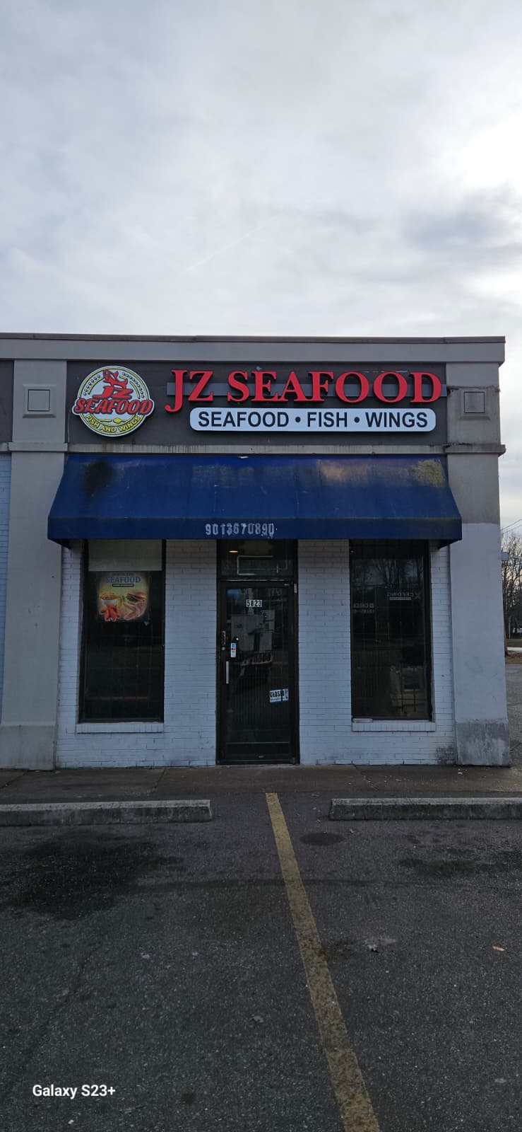 Vehicle wrap by Signpros Inc